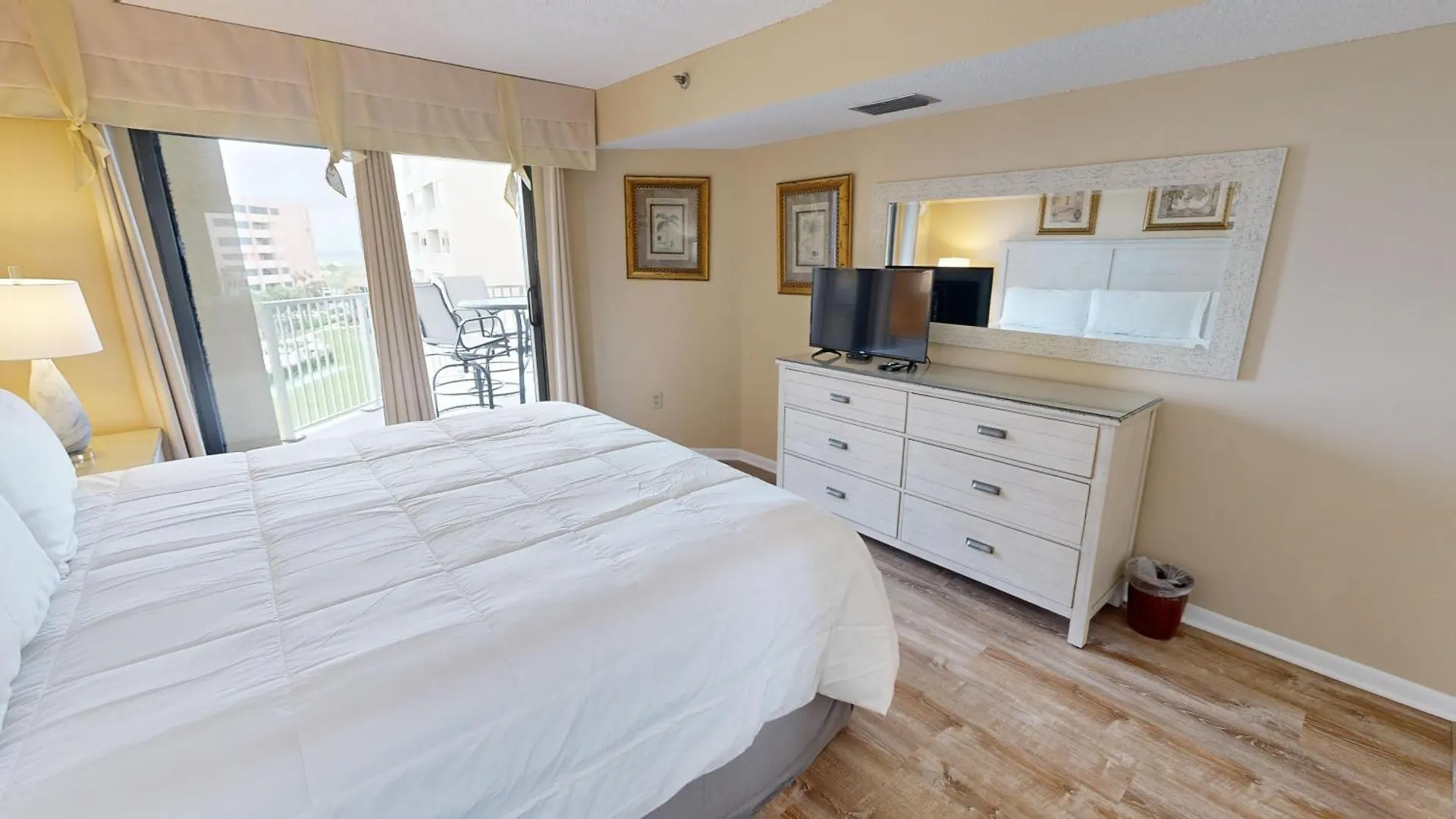 Inlet Reef 413- By Holiday Isle Properties Destin