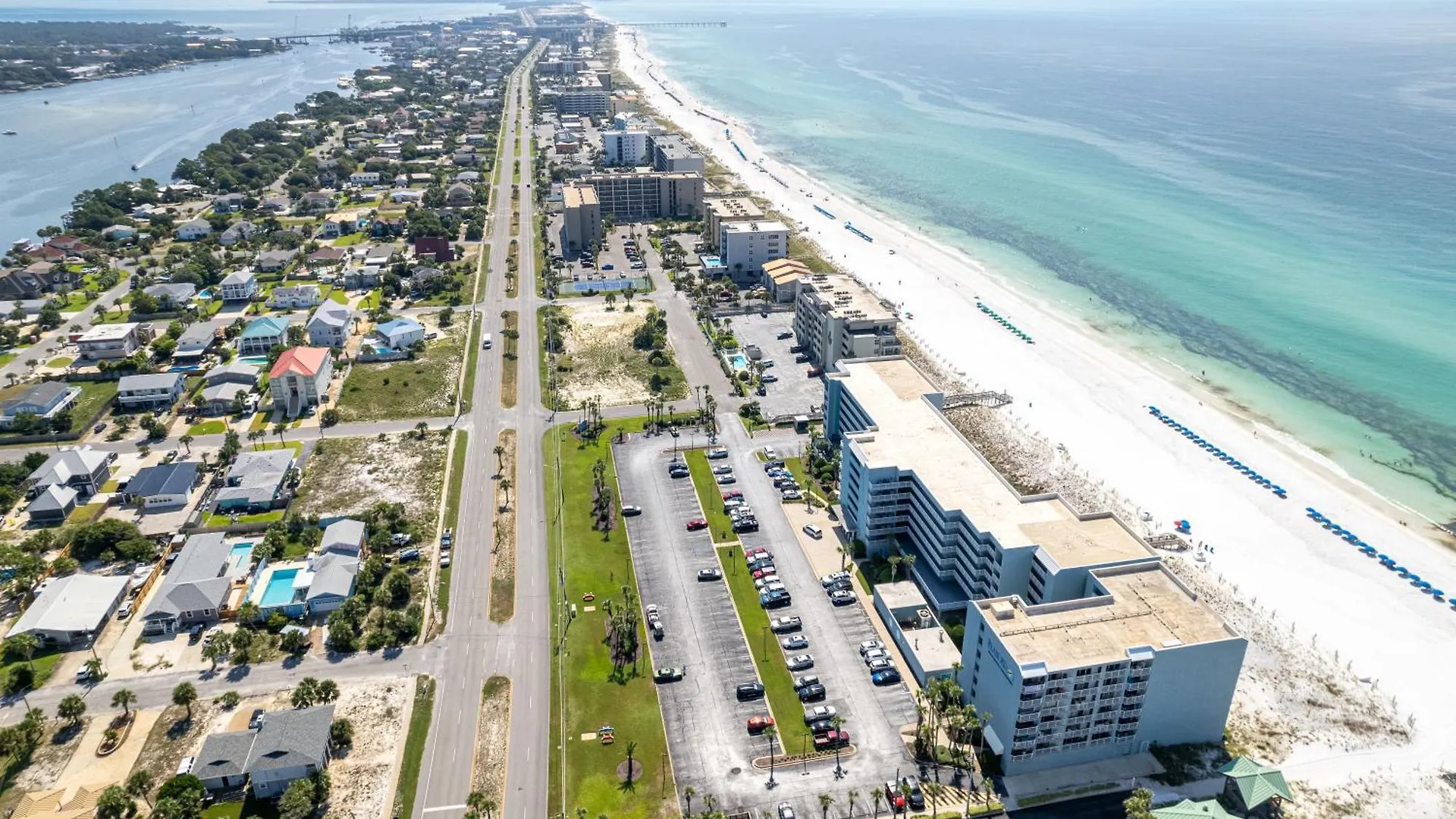 Apartment Inlet Reef 413- By Holiday Isle Properties Destin