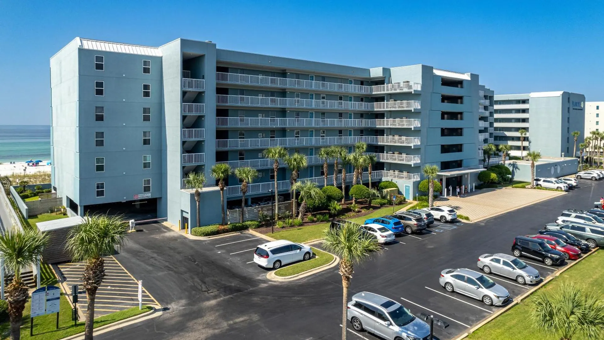 Inlet Reef 413- By Holiday Isle Properties Destin Apartment