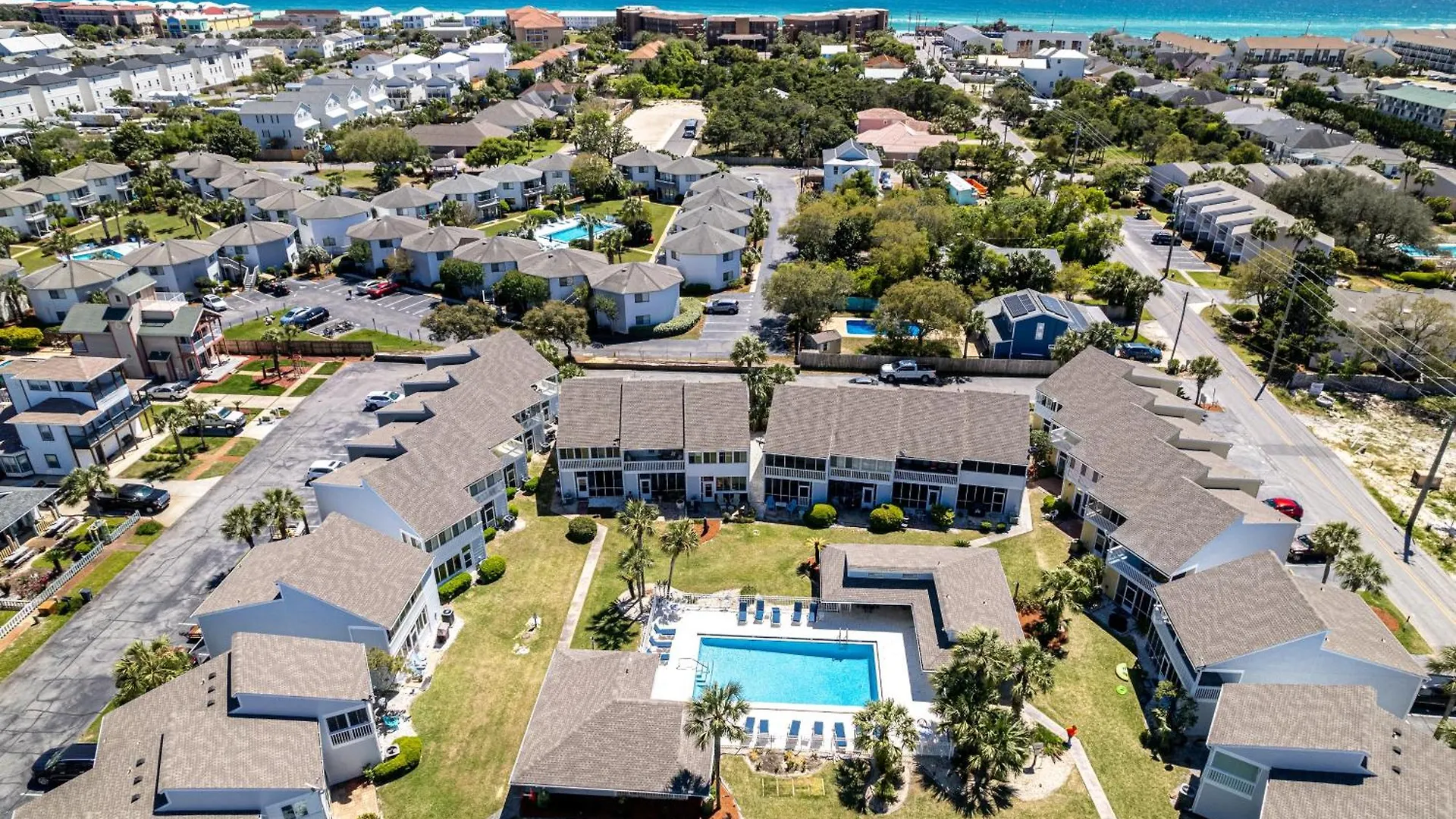Inlet Reef 413- By Holiday Isle Properties Destin 0*,  United States
