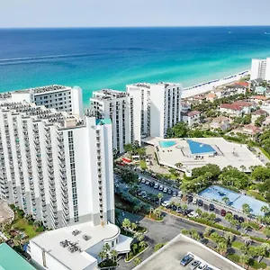 Pelican By Panhandle Getaways Apartment
